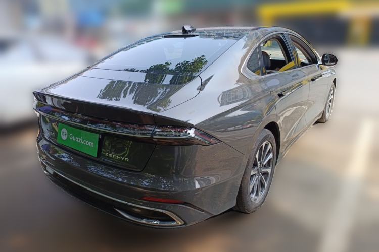 Used Lincoln Z 2022 iXiang Luxury Edition Rear Right 45 Deg
