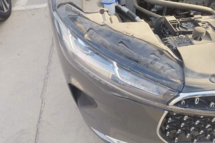 Used Lincoln Z 2022 iXiang Deluxe Edition Right Front Headlight