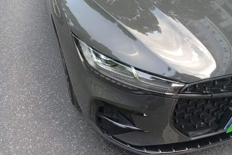 Used Lincoln Z 2022 iCool Luxury Edition Right Front Headlight