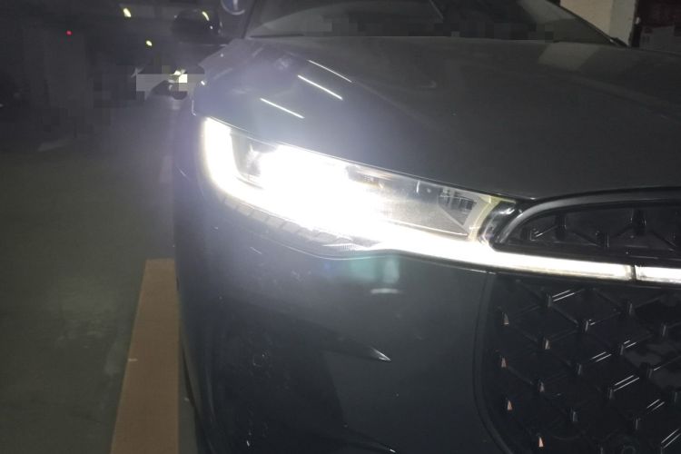 Used Lincoln Z 2022 iCool Luxury Edition Right Front Headlight