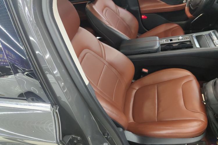 Used Lincoln Z 2022 Facelift iEnjoy Deluxe Edition Right Front Seat