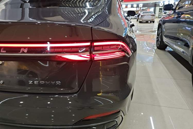 Used Lincoln Z 2022 iKoo Luxury Edition Right Rear Taillight
