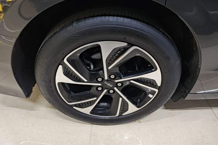 Used Lincoln Z 2022 iKoo Luxury Edition Right Rear Wheel Hub
