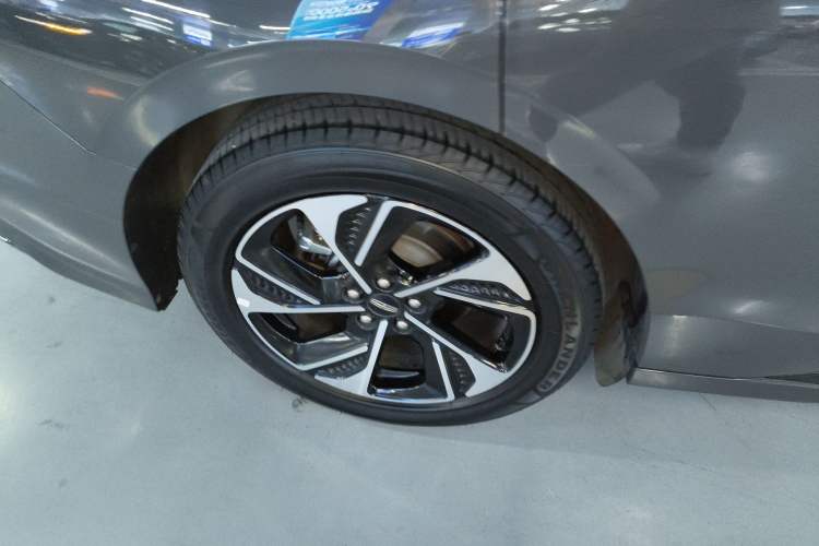 Used Lincoln Z 2022 iKoo Luxury Edition Right Rear Wheel Hub