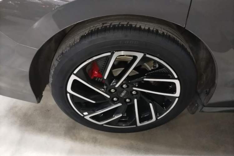 Used Lincoln Z 2022 iKoo Luxury Edition Right Rear Wheel Hub