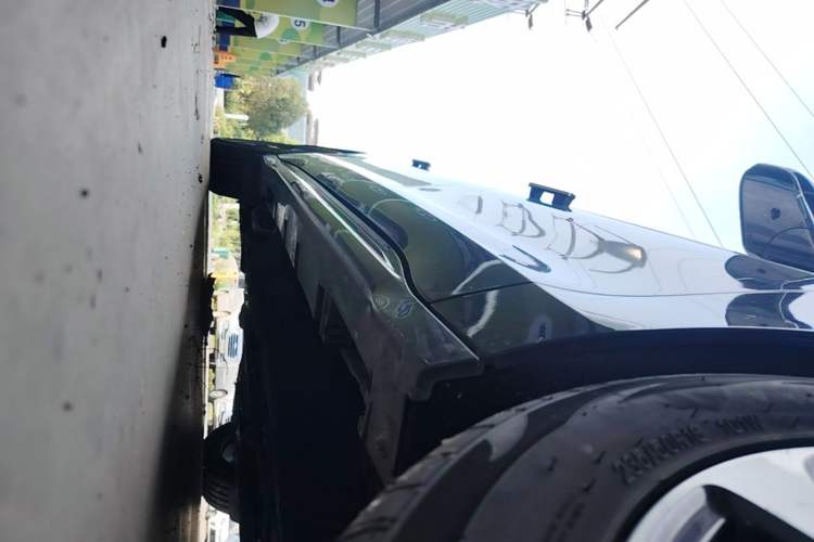 Used Lincoln Z 2022 Facelift iEnjoy Deluxe Edition Right Side Sill