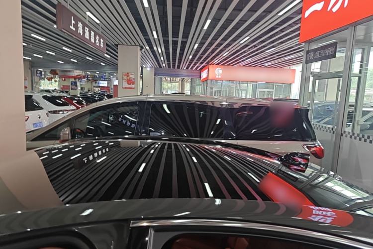 Used Lincoln Z 2022 iXiang Luxury Edition Roof