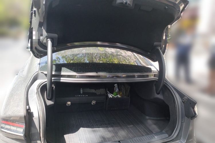 Used Lincoln Z 2022 iKoo Luxury Edition Trunk