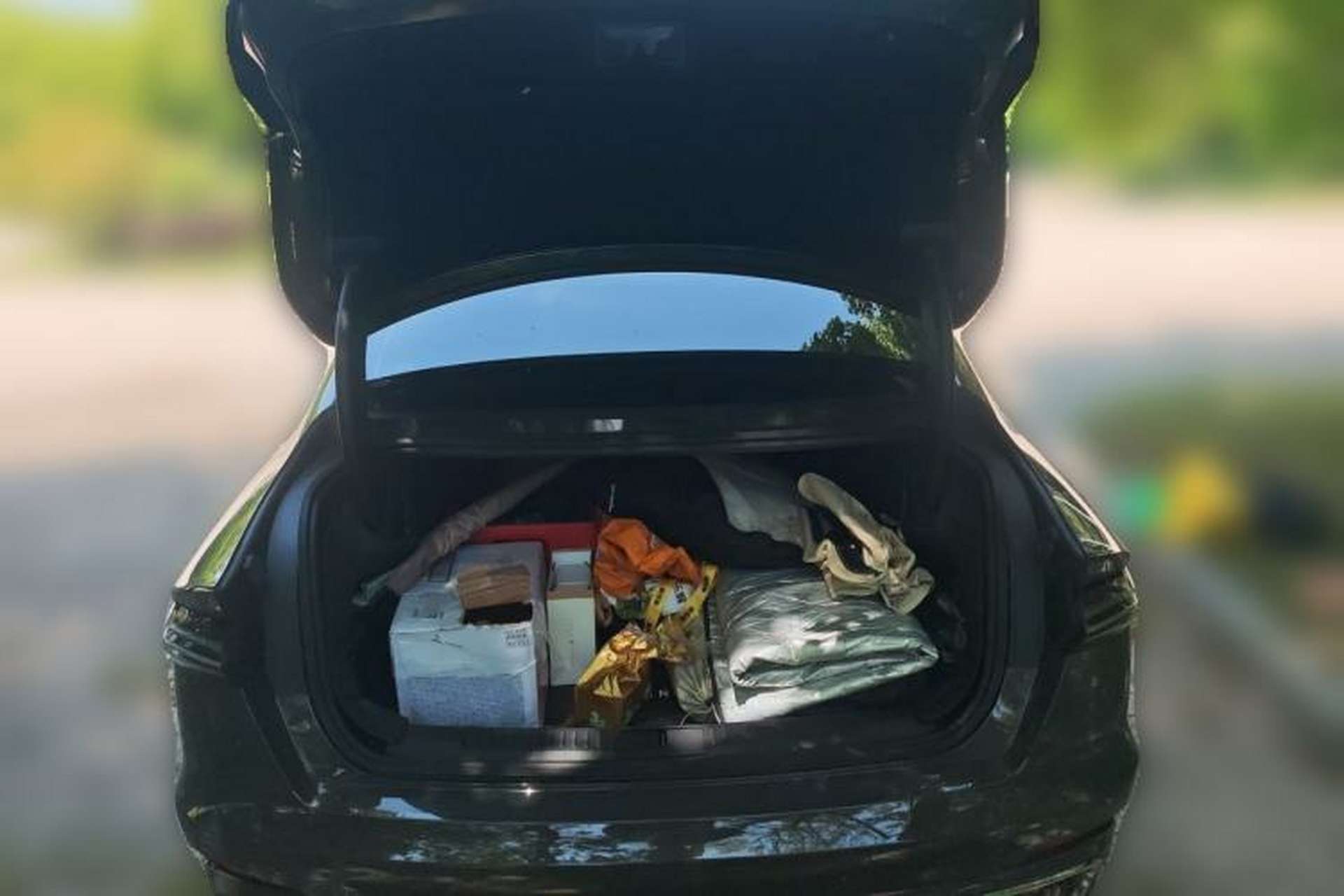 Used Lincoln Z 2022 iXiang Luxury Edition Trunk