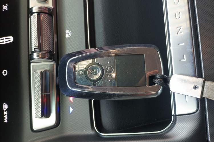 Used Lincoln Z 2022 iXiang Luxury Edition Vehicle Key