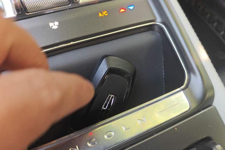 Used Lincoln Z 2022 iKoo Luxury Edition Vehicle Key