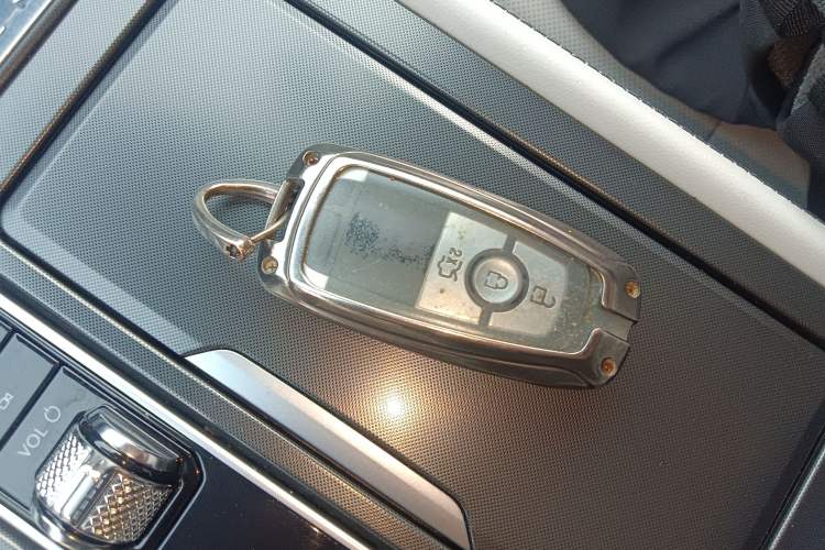 Used Lincoln Z 2022 iEnjoy Luxury Edition Vehicle Key