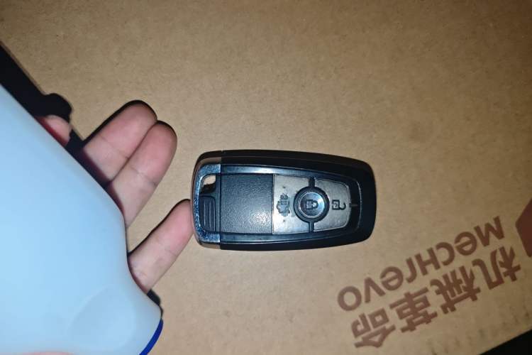 Used Lincoln Z 2022 iXiang Luxury Edition Vehicle Key