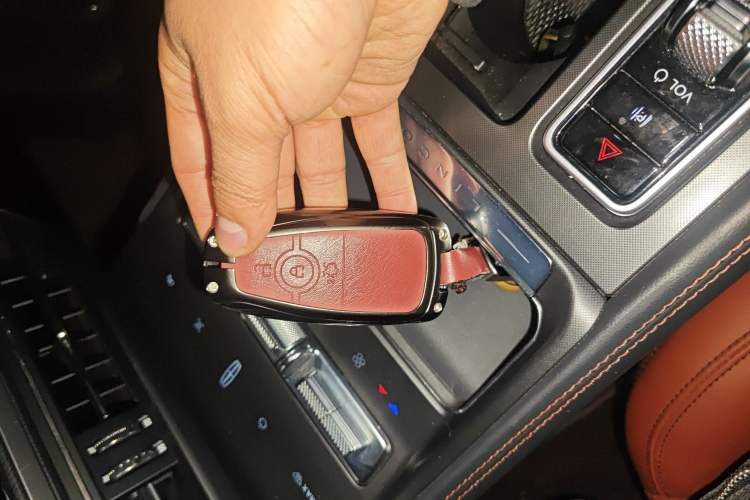 Used Lincoln Z 2022 iXiang Luxury Edition Vehicle Key