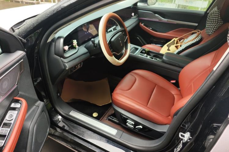 Used Lincoln Z 2022 iXiang Luxury Edition Driver Seat