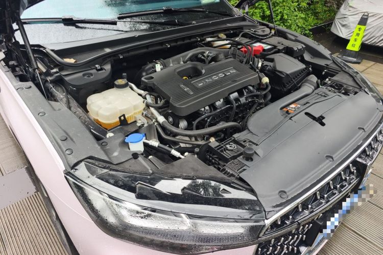 Used Lincoln Z 2022 iXiang Luxury Edition Engine Bay Right