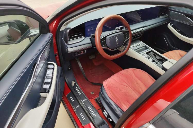 Used Lincoln Z 2022 iKoo Deluxe Edition Driver Seat