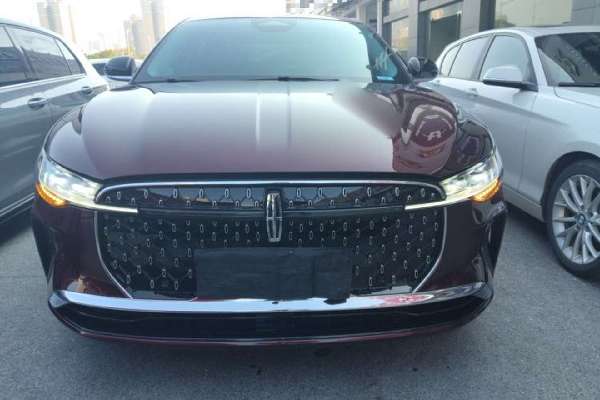 Used Lincoln Z 2022 iXiang Deluxe Edition Front