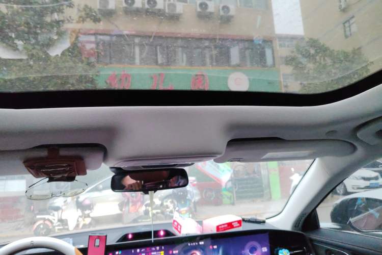 Used Lincoln Z 2022 iXiang Zunyi Edition Headliner