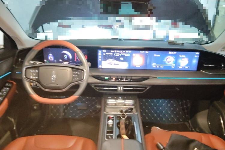 Used Lincoln Z 2022 iXiang Deluxe Edition Interior 2