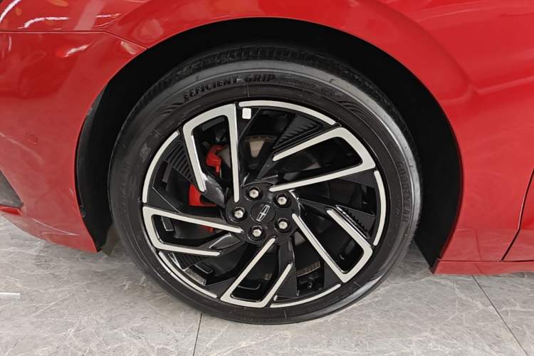 Used Lincoln Z 2022 iKoo Luxury Edition Left Front Wheel Hub