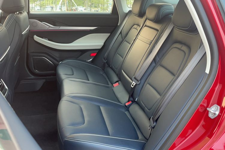 Used Lincoln Z 2022 iKoo Deluxe Edition Left Rear Seat