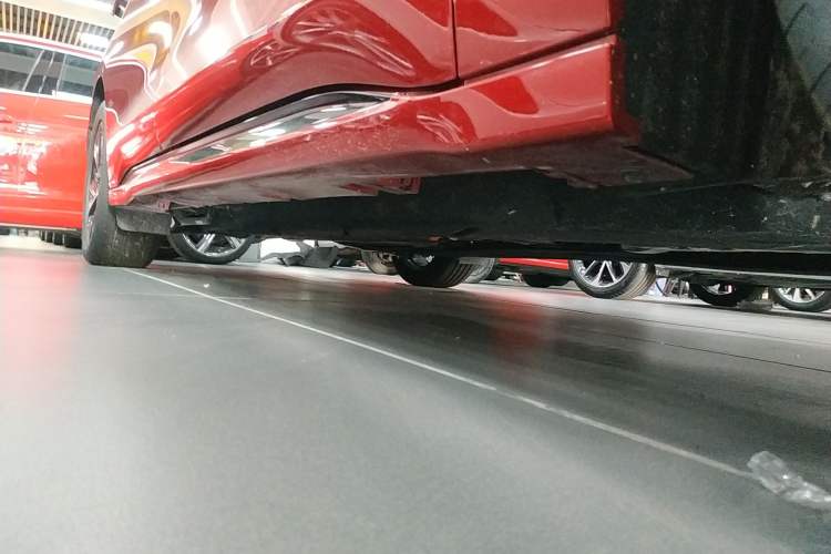 Used Lincoln Z 2022 iKoo Deluxe Edition Right Side Sill