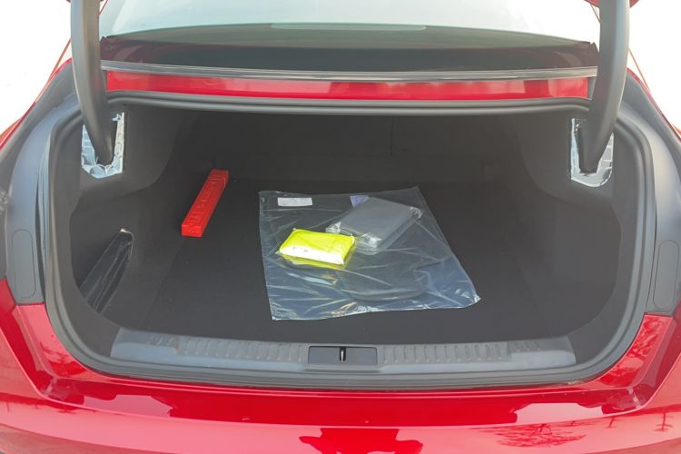 Used Lincoln Z 2022 iKoo Deluxe Edition Trunk
