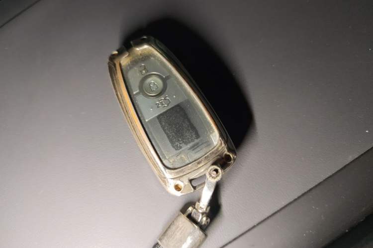 Used Lincoln Z 2022 iCool Luxury Edition Vehicle Key