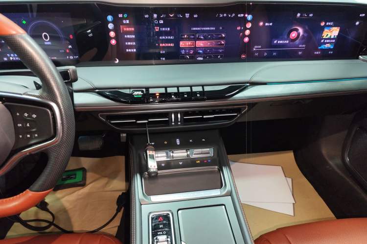 Used Lincoln Z 2022 iXiang Deluxe Edition Audio And AC Panel