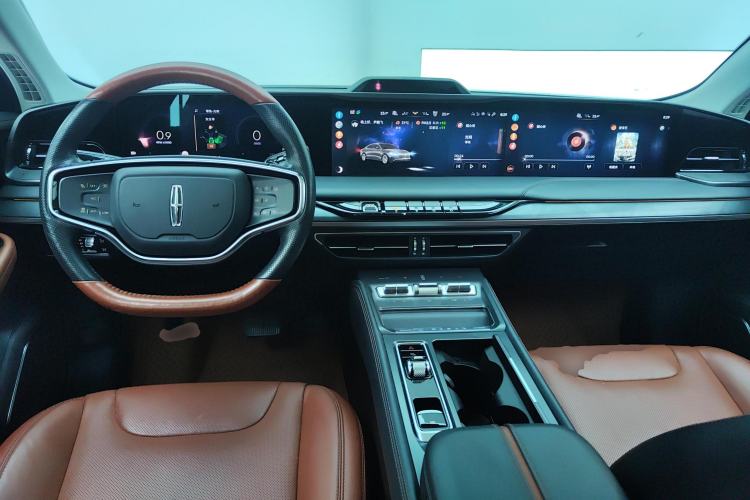 Used Lincoln Z 2022 Facelift iEnjoy Luxury Edition Center Console
