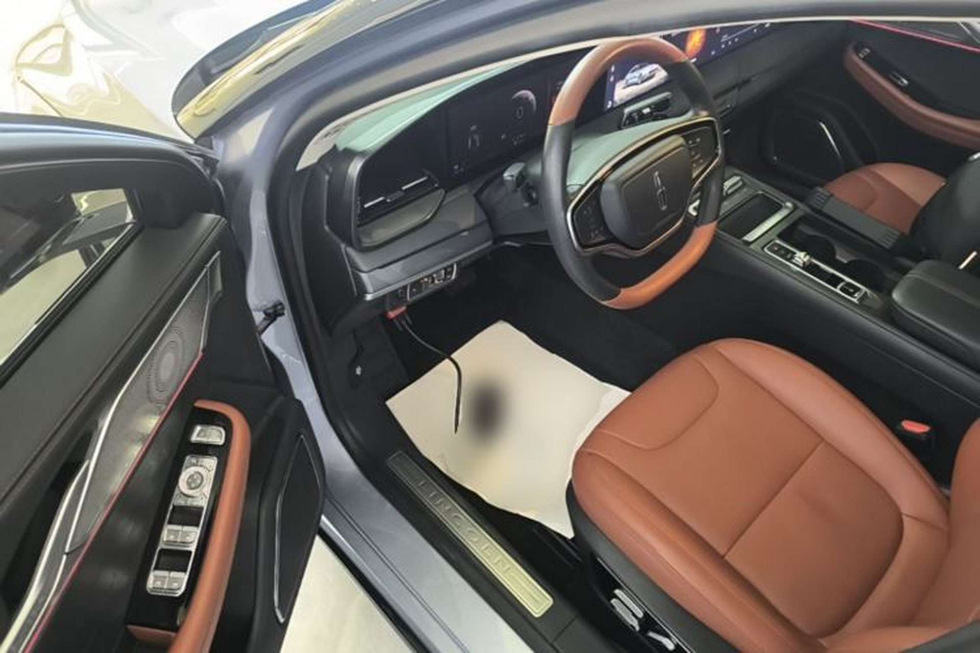 Used Lincoln Z 2022 Facelift iEnjoy Deluxe Edition Driver Seat