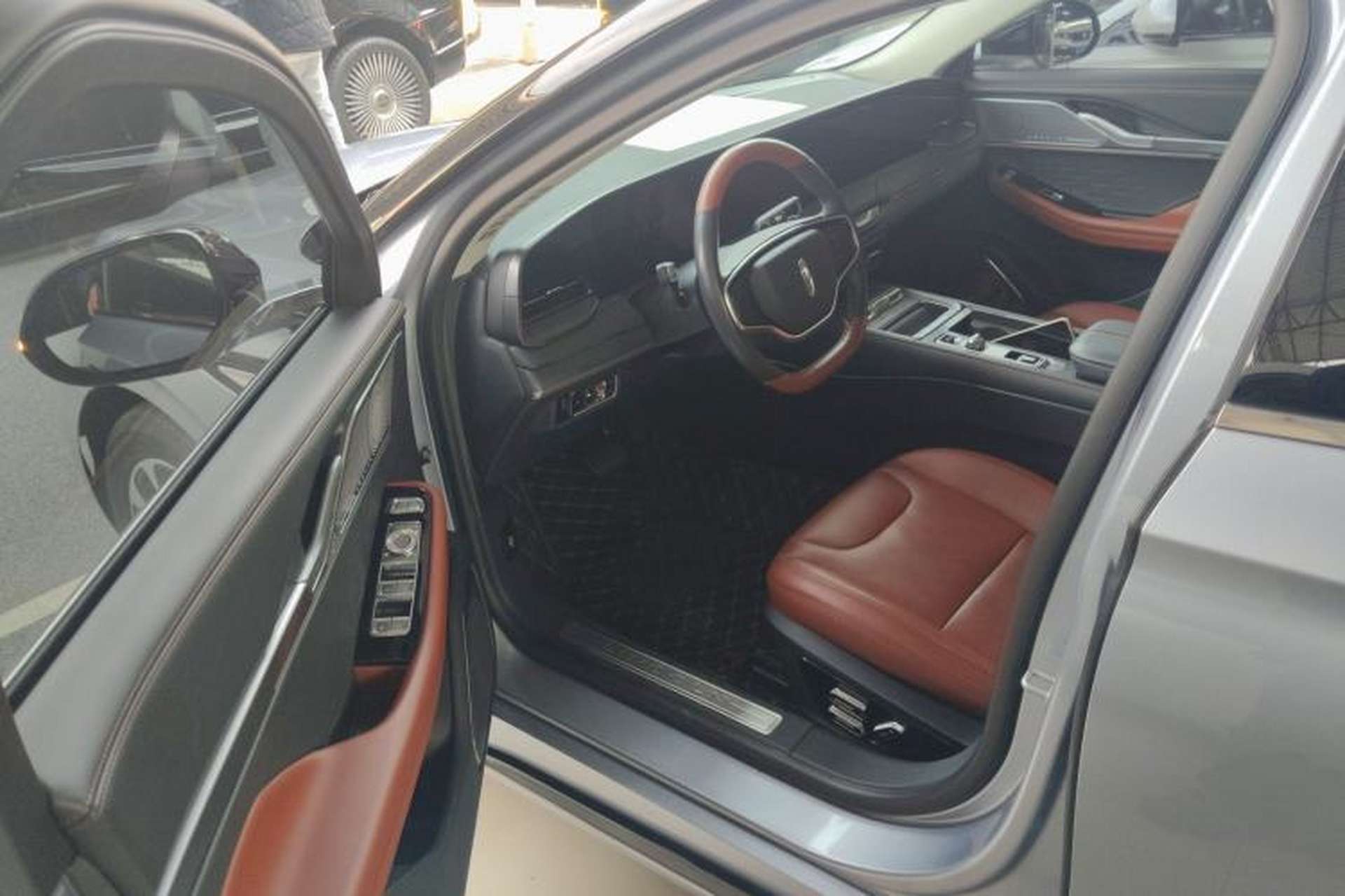 Used Lincoln Z 2022 Facelift iEnjoy Deluxe Edition Driver Seat