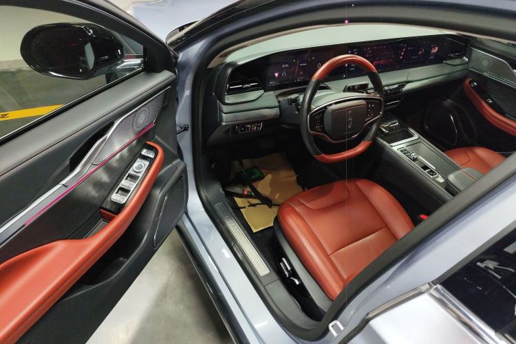Used Lincoln Z 2022 iXiang Deluxe Edition Driver Seat