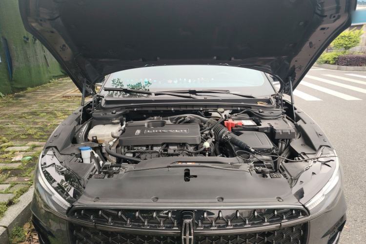 Used Lincoln Z 2022 iKoo Luxury Edition Engine Bay