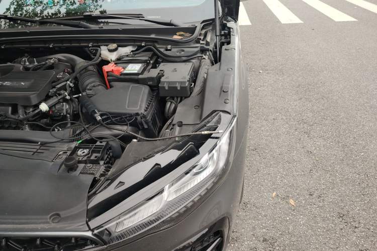 Used Lincoln Z 2022 iKoo Luxury Edition Engine Bay Left