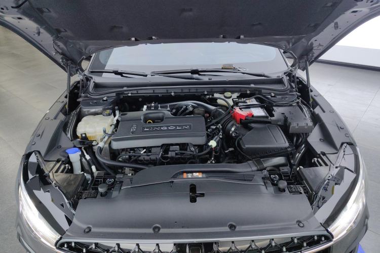 Used Lincoln Z 2022 iKoo Luxury Edition Engine Bay