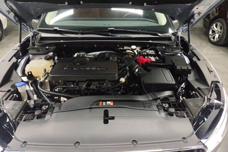 Used Lincoln Z 2022 iXiang Deluxe Edition Engine Bay