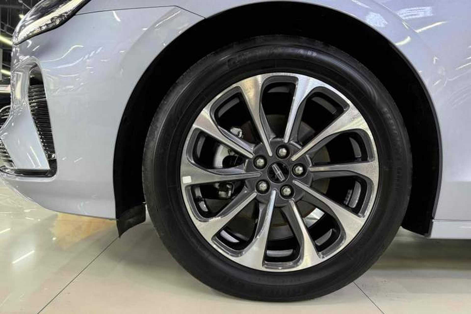 Used Lincoln Z 2022 iXiang Luxury Edition Exterior 6