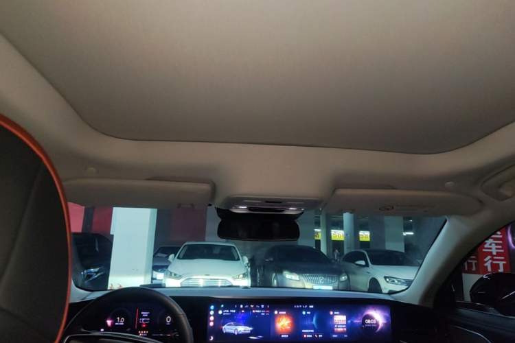Used Lincoln Z 2022 iXiang Deluxe Edition Headliner
