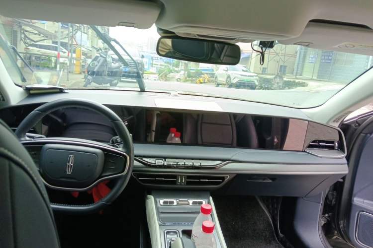 Used Lincoln Z 2022 iKoo Deluxe Edition Headliner