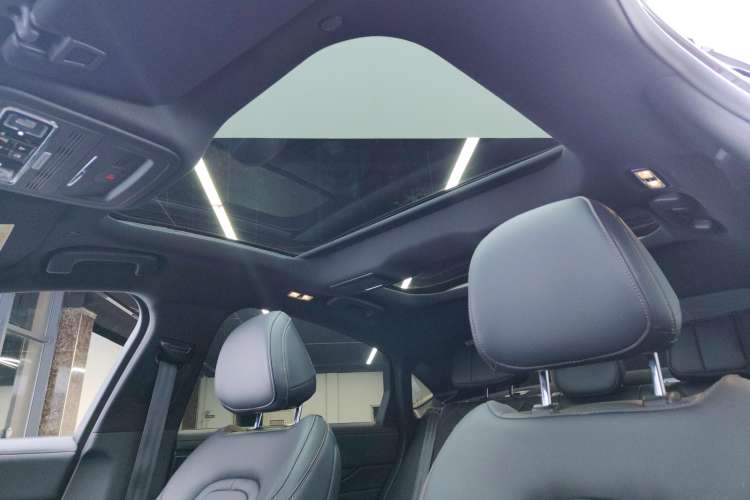 Used Lincoln Z 2022 iKoo Luxury Edition Headliner