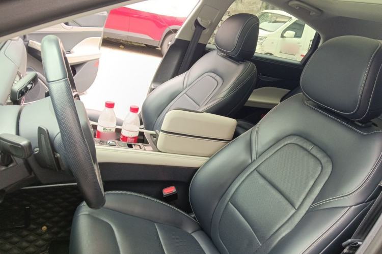 Used Lincoln Z 2022 iKoo Deluxe Edition Left Front Seat
