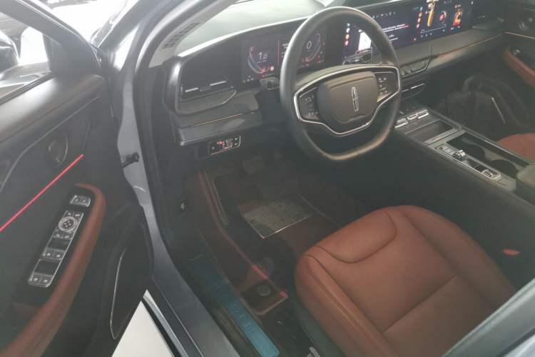 Used Lincoln Z 2022 Facelift iEnjoy Luxury Edition Left Front Seat