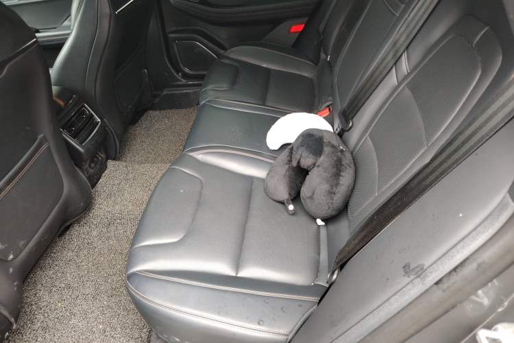 Used Lincoln Z 2022 iKoo Luxury Edition Left Rear Seat