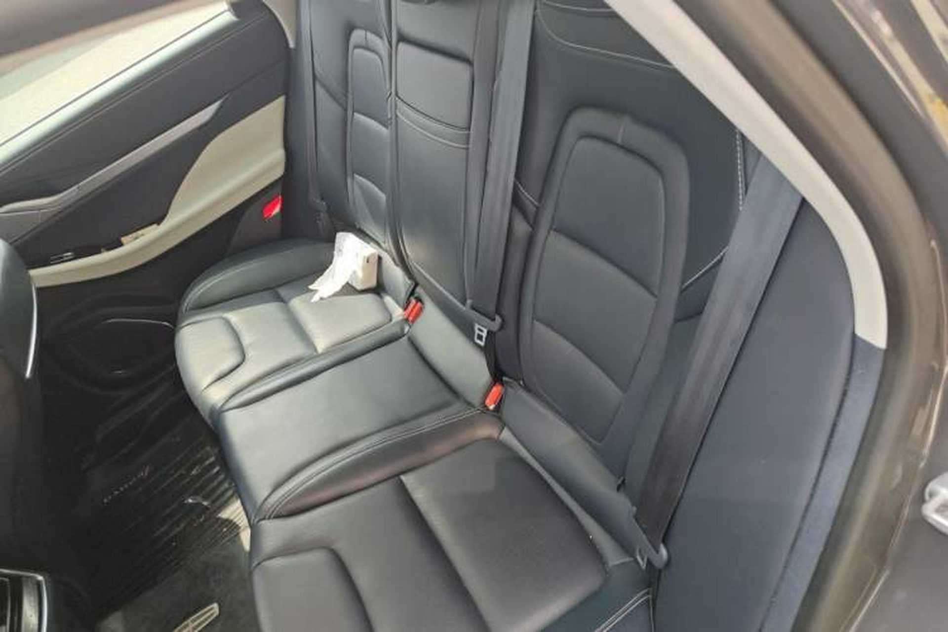 Used Lincoln Z 2022 iKoo Deluxe Edition Left Rear Seat
