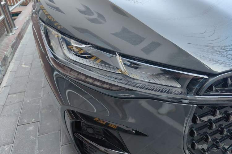 Used Lincoln Z 2022 iKoo Luxury Edition Right Front Headlight