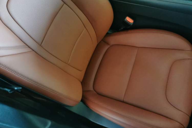 Used Lincoln Z 2022 Facelift iEnjoy Luxury Edition Right Front Seat
