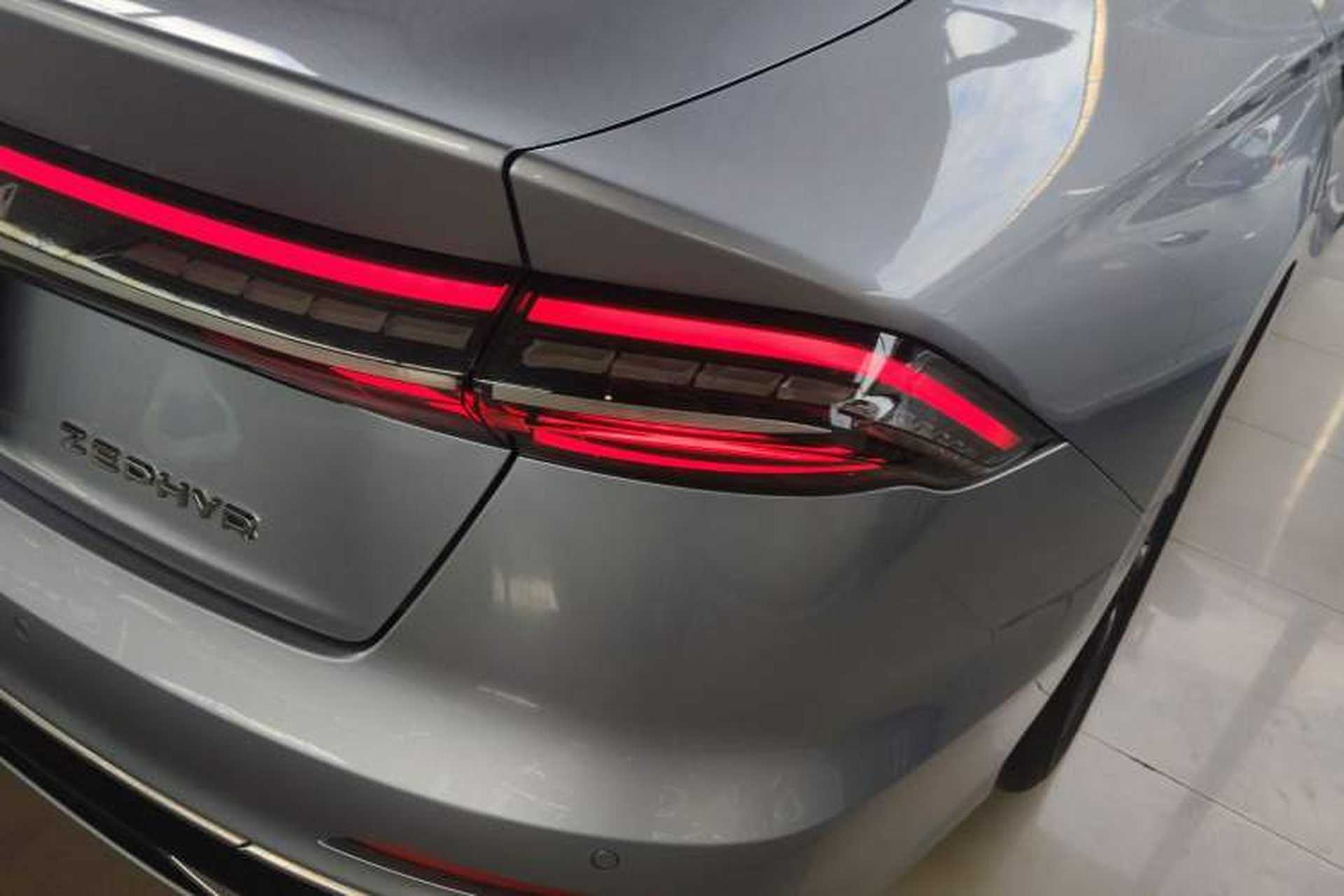 Used Lincoln Z 2022 Facelift iEnjoy Deluxe Edition Right Rear Taillight