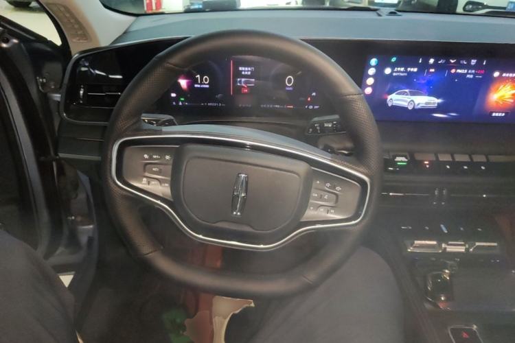 Used Lincoln Z 2022 iXiang Deluxe Edition Steering Wheel